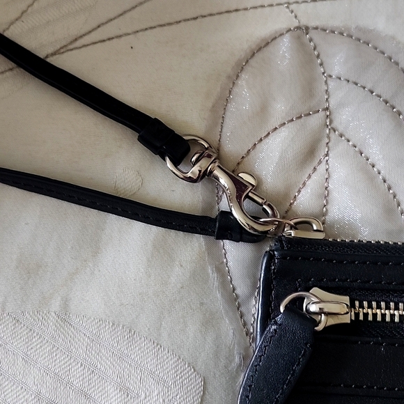 COACH wallet/wristlet Black - Picture 3 of 4